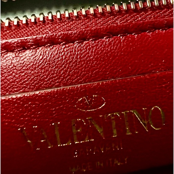 NWT VALENTINO Sage Green Quilted Rockstud Spike Chain Clutch Boutique - Picture 7 of 9